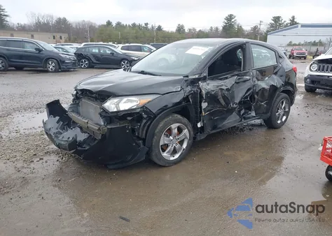 2018 Honda Hr-V Lx z USA, uszkodzony, nr VIN 3CZRU6H37JM713788